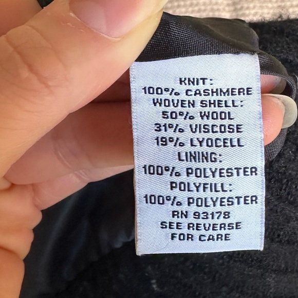 The Cashmere Project Vest - Picture 4 of 5